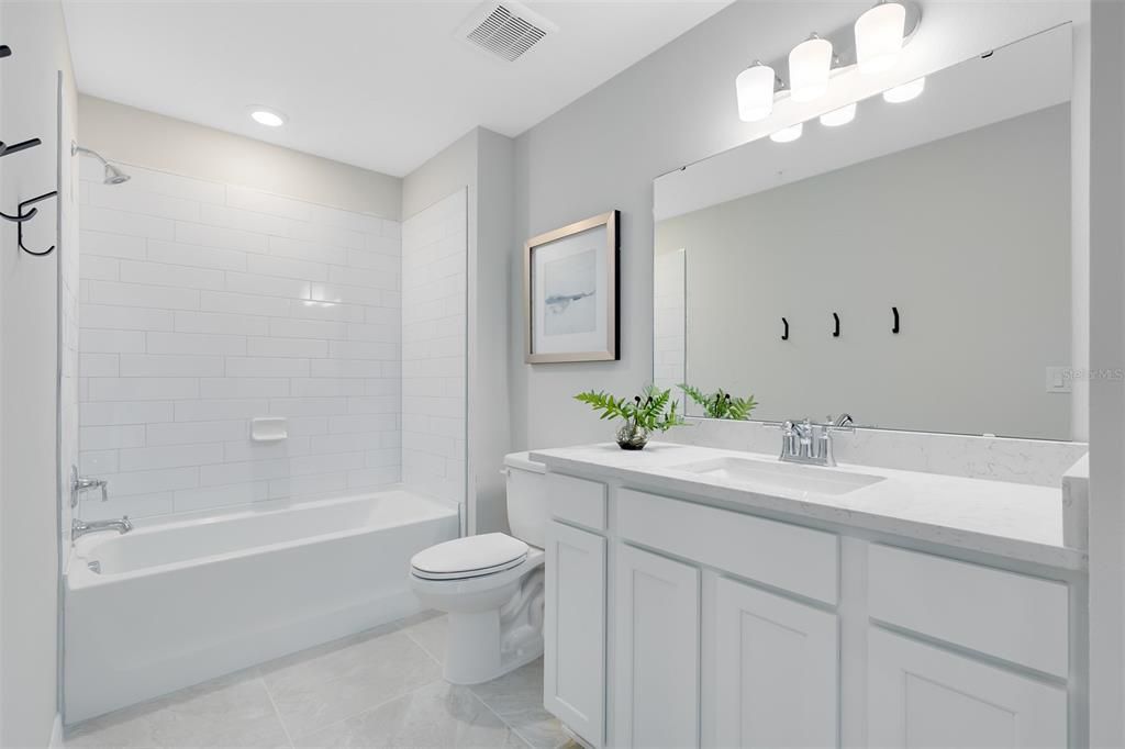 For Sale: $304,090 (3 beds, 2 baths, 1782 Square Feet)