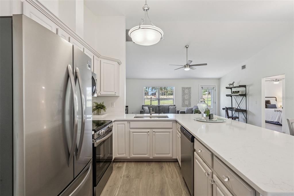 For Sale: $988,000 (3 beds, 2 baths, 1600 Square Feet)