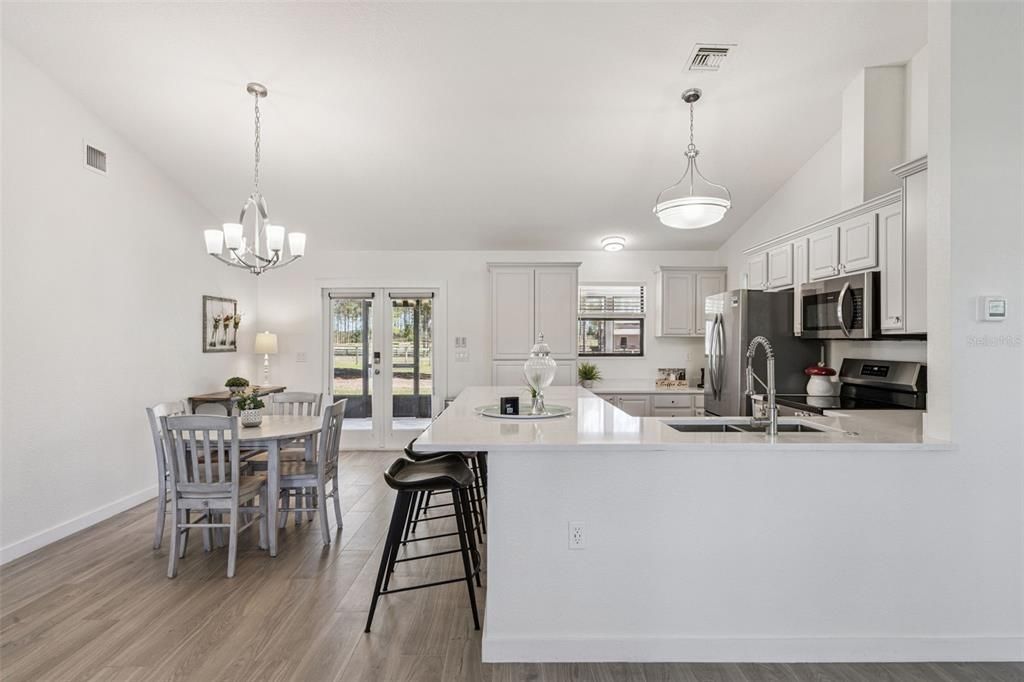 For Sale: $988,000 (3 beds, 2 baths, 1600 Square Feet)