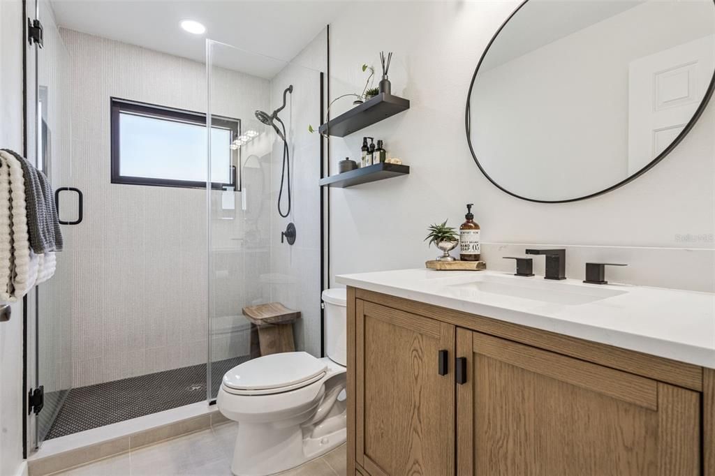 For Sale: $988,000 (3 beds, 2 baths, 1600 Square Feet)