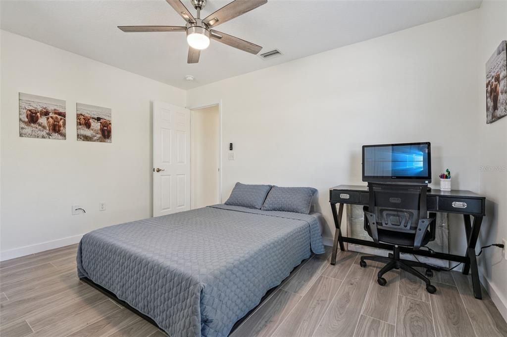 For Sale: $988,000 (3 beds, 2 baths, 1600 Square Feet)