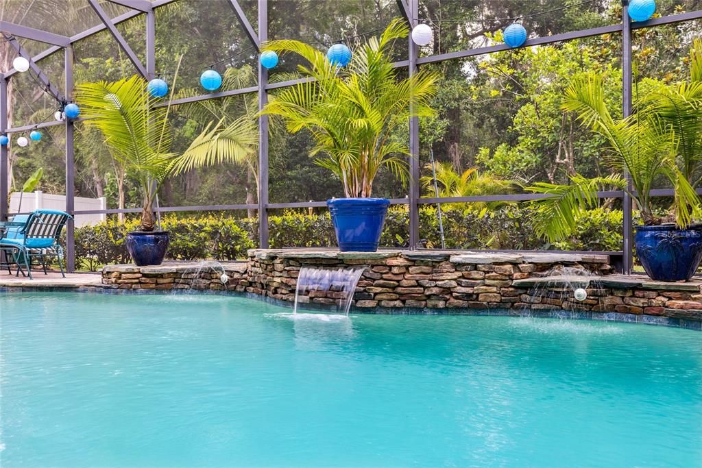 En Venta: $735,000 (4 camas, 3 baños, 3753 Pies cuadrados)