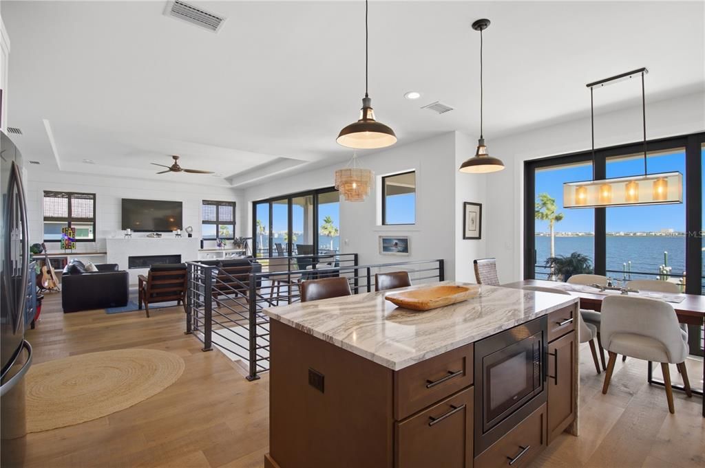For Sale: $1,495,000 (3 beds, 2 baths, 1602 Square Feet)