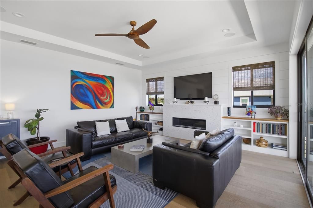 For Sale: $1,495,000 (3 beds, 2 baths, 1602 Square Feet)