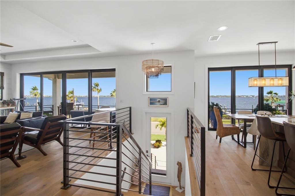 For Sale: $1,495,000 (3 beds, 2 baths, 1602 Square Feet)