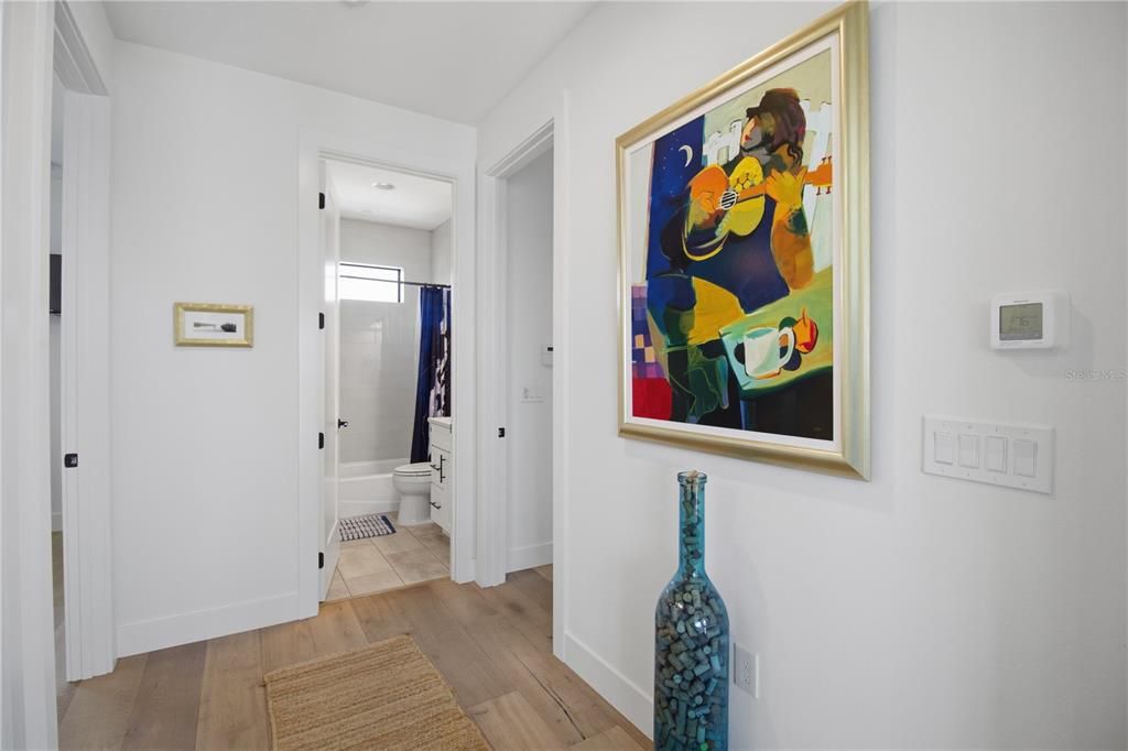 For Sale: $1,495,000 (3 beds, 2 baths, 1602 Square Feet)