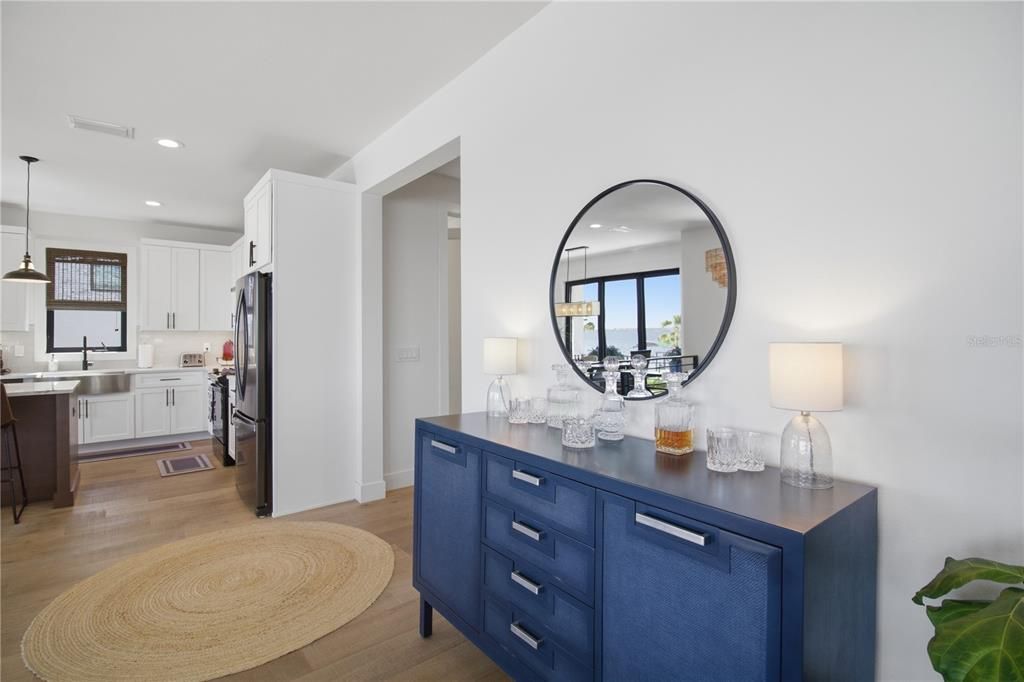 For Sale: $1,495,000 (3 beds, 2 baths, 1602 Square Feet)