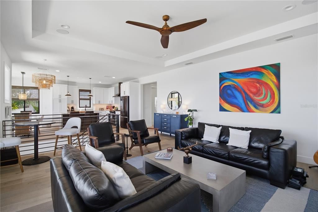 For Sale: $1,495,000 (3 beds, 2 baths, 1602 Square Feet)