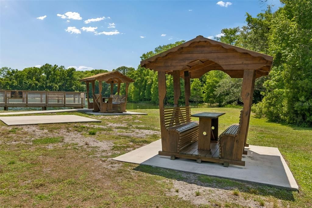 Active With Contract: $714,900 (4 beds, 2 baths, 2233 Square Feet)