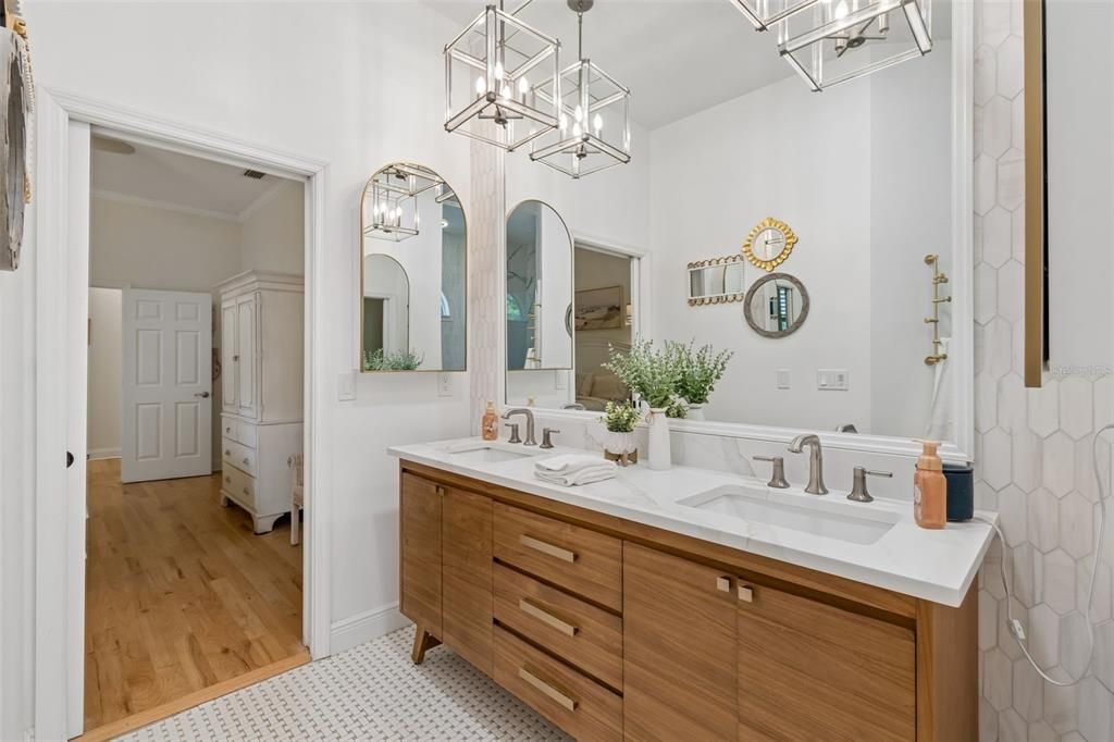 Active With Contract: $714,900 (4 beds, 2 baths, 2233 Square Feet)