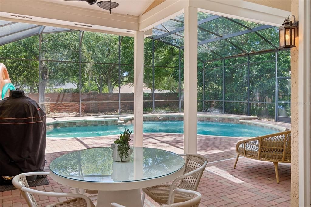Active With Contract: $714,900 (4 beds, 2 baths, 2233 Square Feet)