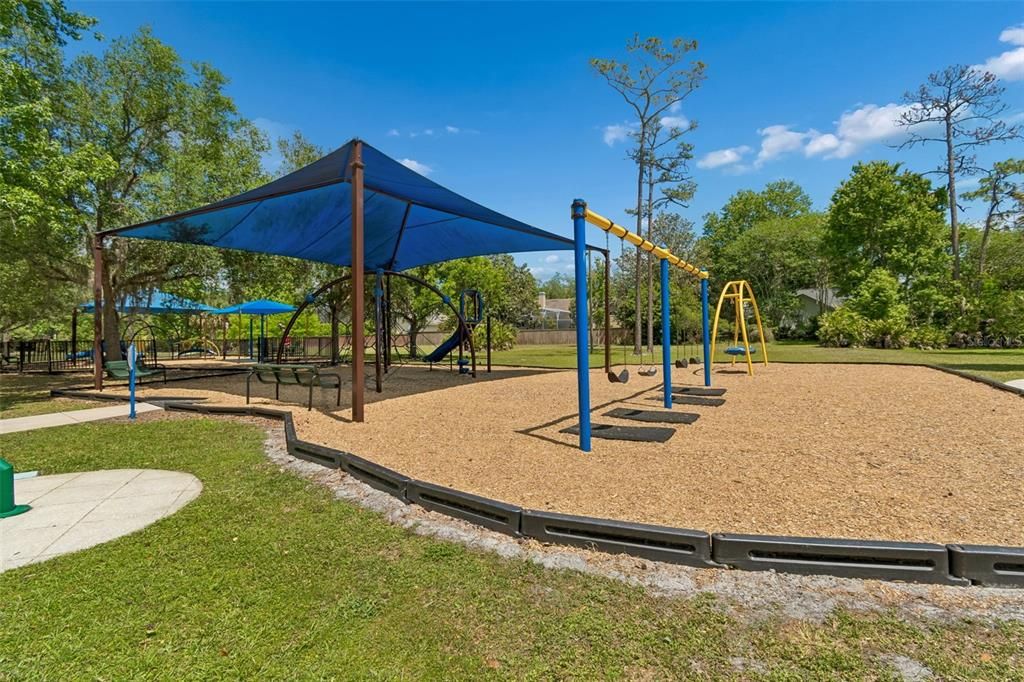 Active With Contract: $714,900 (4 beds, 2 baths, 2233 Square Feet)
