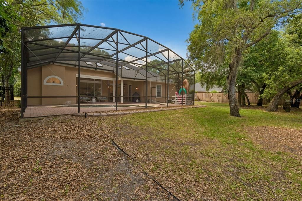 Active With Contract: $714,900 (4 beds, 2 baths, 2233 Square Feet)