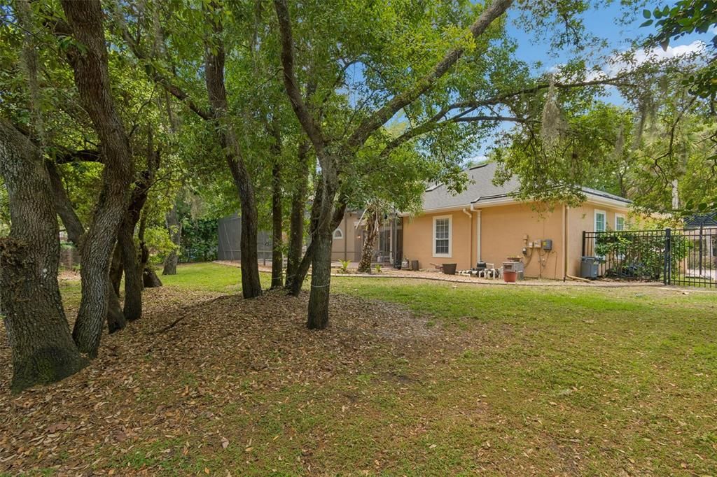 Active With Contract: $714,900 (4 beds, 2 baths, 2233 Square Feet)