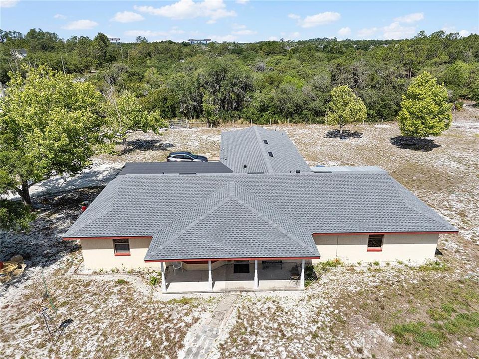 En Venta: $610,000 (3 camas, 2 baños, 2100 Pies cuadrados)