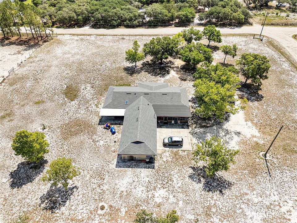 En Venta: $610,000 (3 camas, 2 baños, 2100 Pies cuadrados)