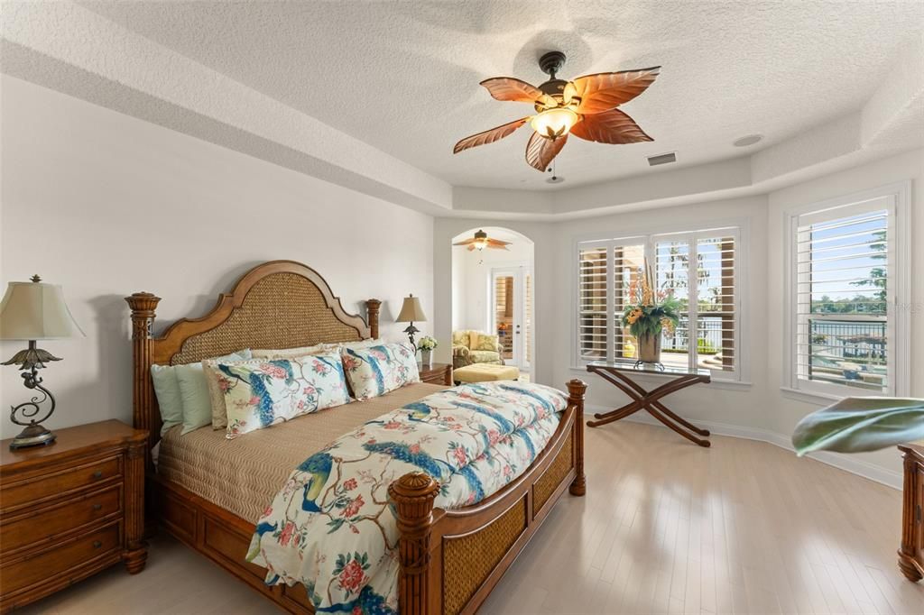 Activo con contrato: $2,125,000 (4 camas, 4 baños, 3751 Pies cuadrados)