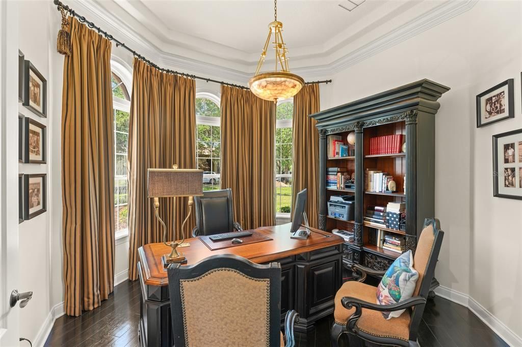 Activo con contrato: $2,125,000 (4 camas, 4 baños, 3751 Pies cuadrados)