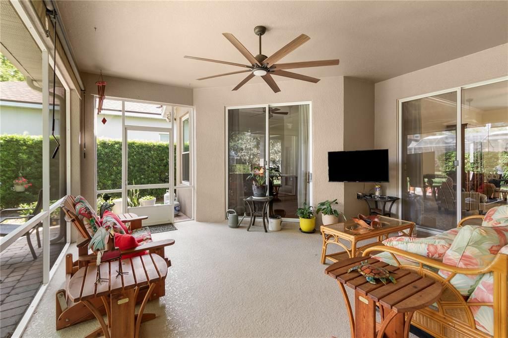 Activo con contrato: $519,000 (4 camas, 3 baños, 2434 Pies cuadrados)