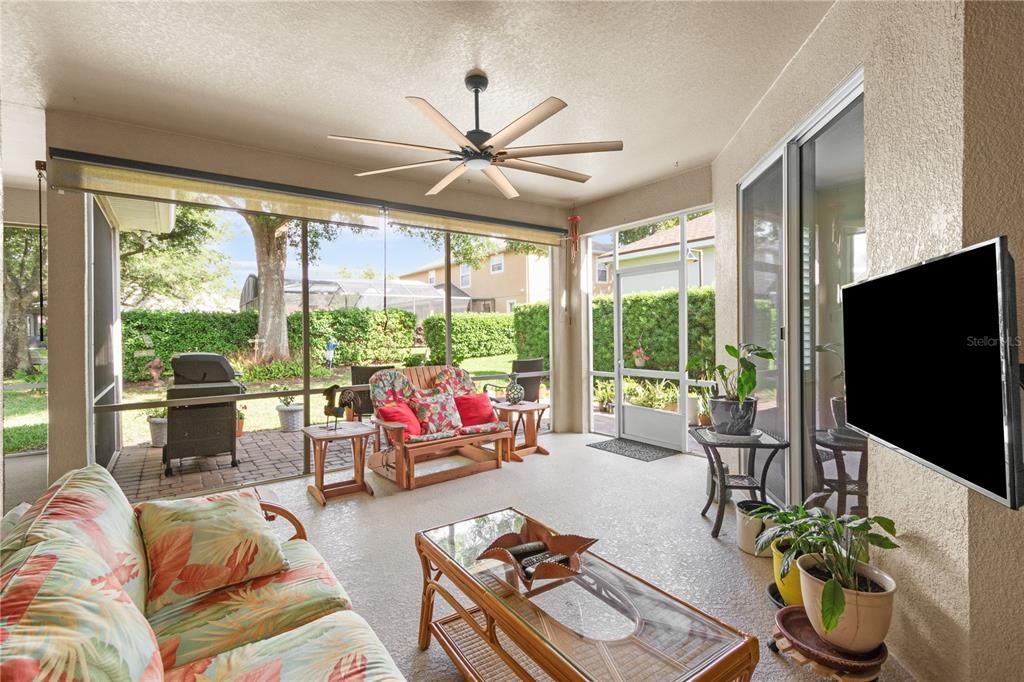 Activo con contrato: $519,000 (4 camas, 3 baños, 2434 Pies cuadrados)