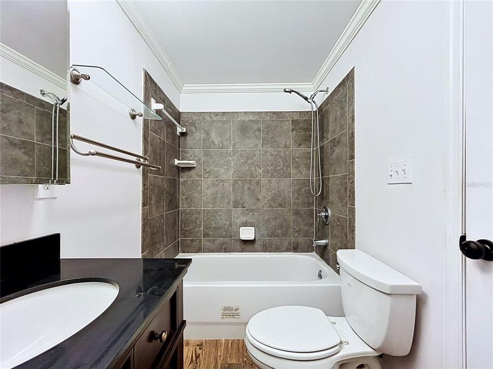 На продажу: $699,900 (5 спален, 4 ванн, 3332 Квадратных фут)