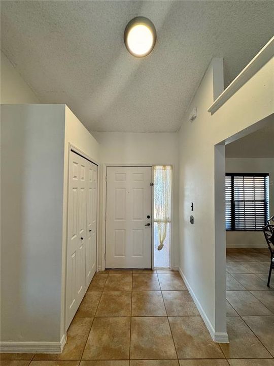 Active With Contract: $485,000 (4 beds, 2 baths, 1952 Square Feet)