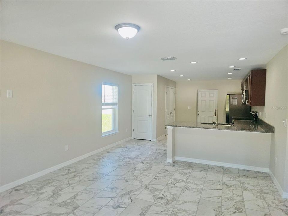 For Rent: $1,549 (2 beds, 2 baths, 1054 Square Feet)
