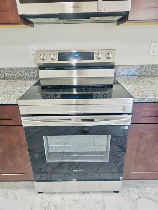 For Rent: $1,549 (2 beds, 2 baths, 1054 Square Feet)