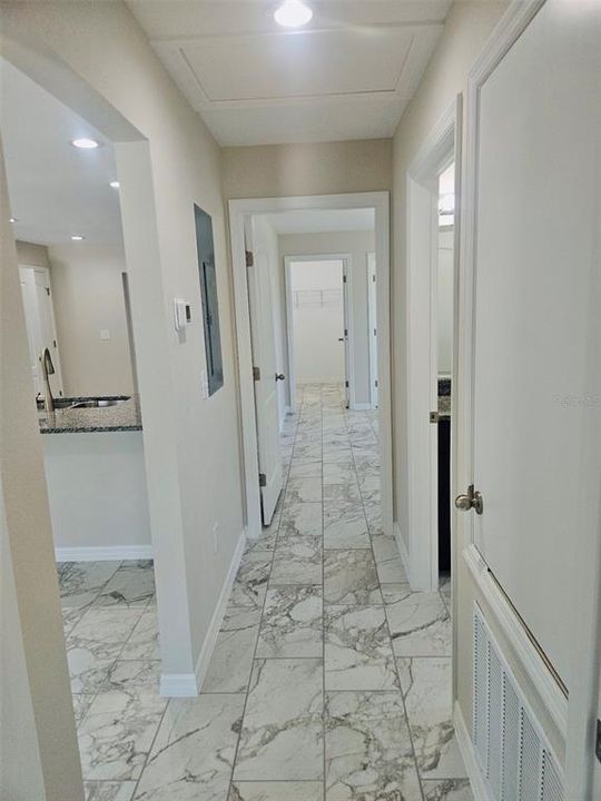For Rent: $1,549 (2 beds, 2 baths, 1054 Square Feet)