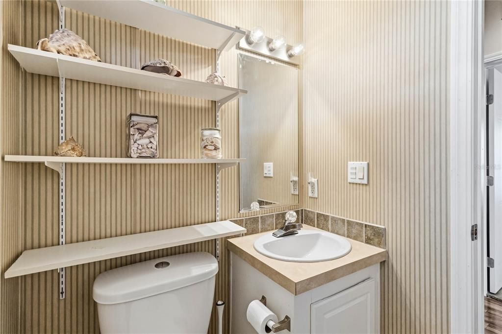 На продажу: $325,000 (3 спален, 2 ванн, 1512 Квадратных фут)