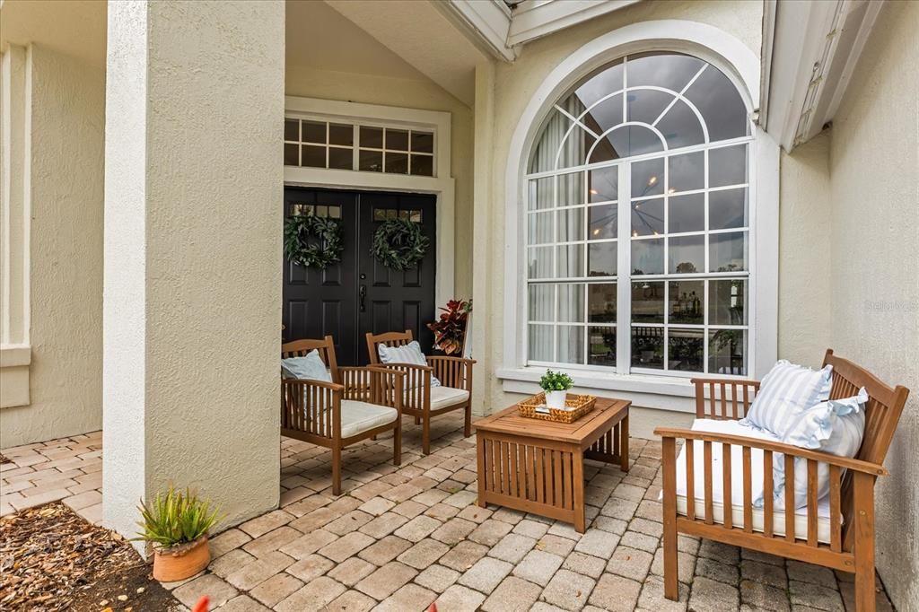 For Sale: $650,000 (4 beds, 3 baths, 2326 Square Feet)