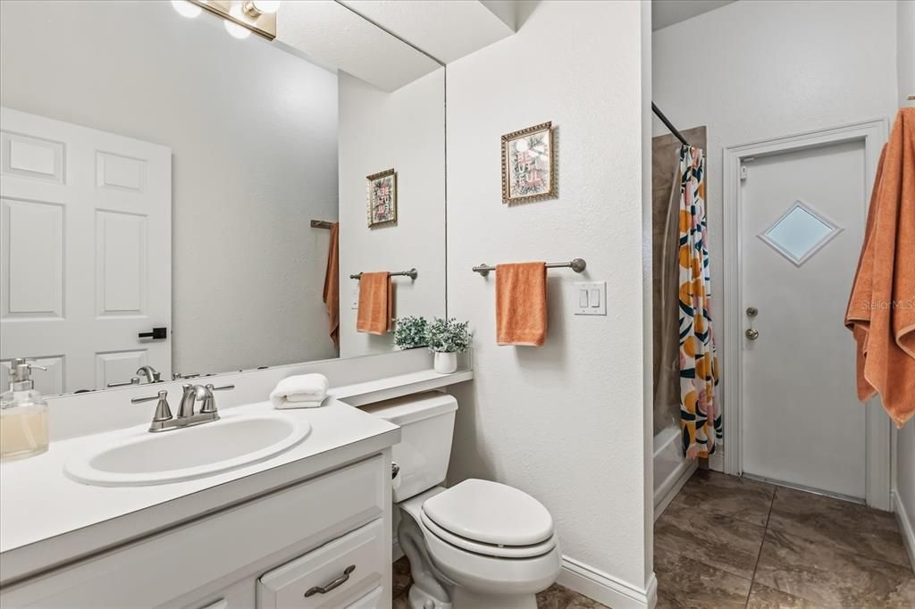For Sale: $650,000 (4 beds, 3 baths, 2326 Square Feet)
