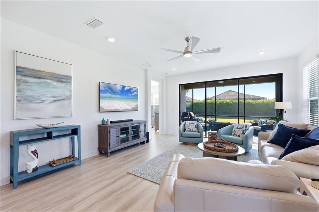 For Rent: $3,600 (2 beds, 2 baths, 1533 Square Feet)