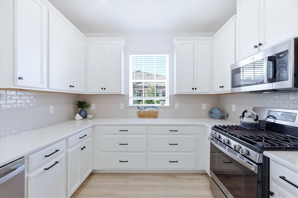 For Rent: $3,600 (2 beds, 2 baths, 1533 Square Feet)