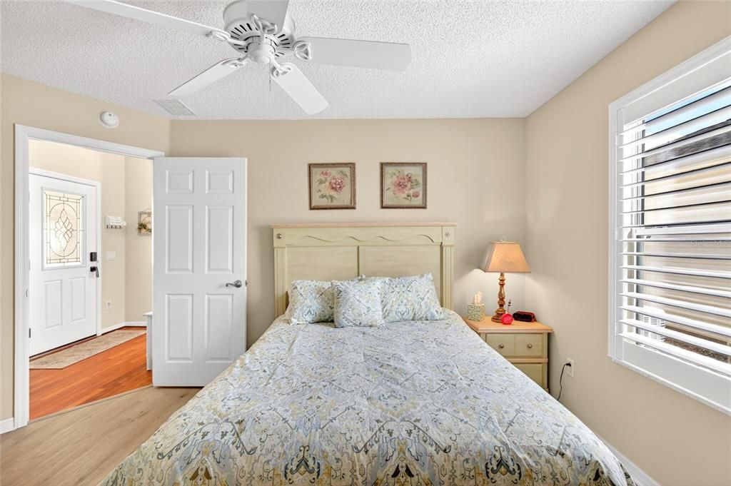 For Sale: $409,000 (3 beds, 2 baths, 1397 Square Feet)