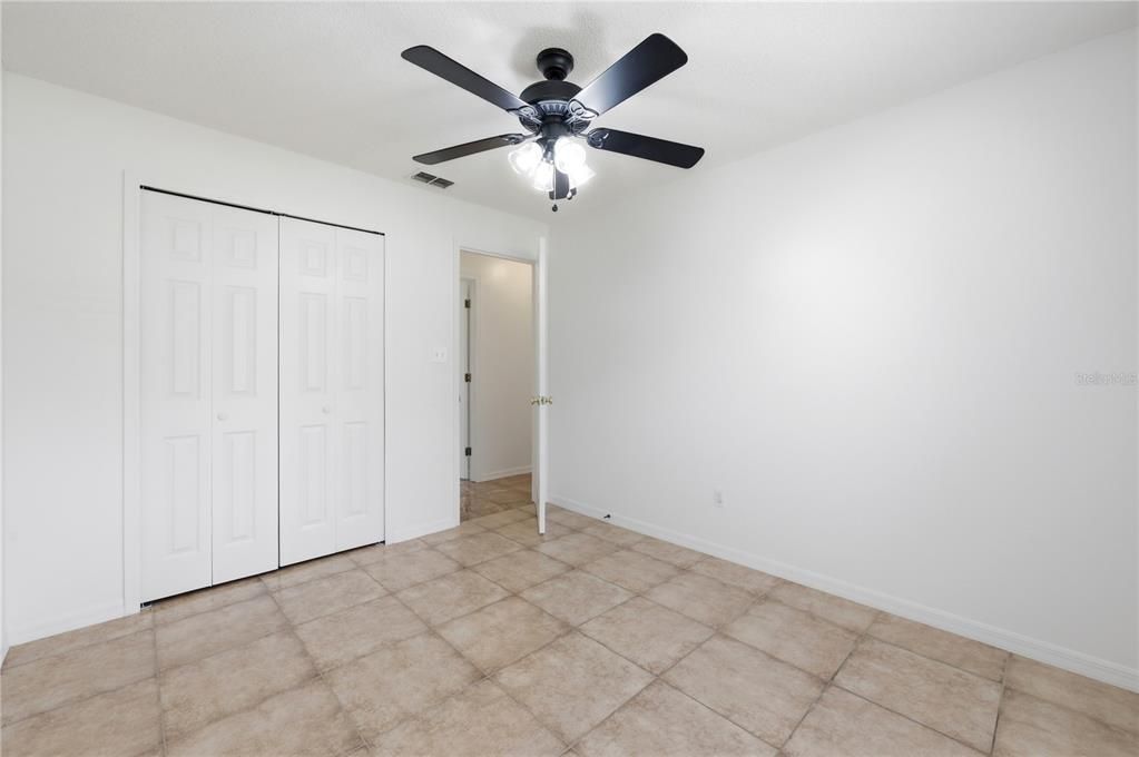 En Venta: $384,500 (4 camas, 2 baños, 1485 Pies cuadrados)