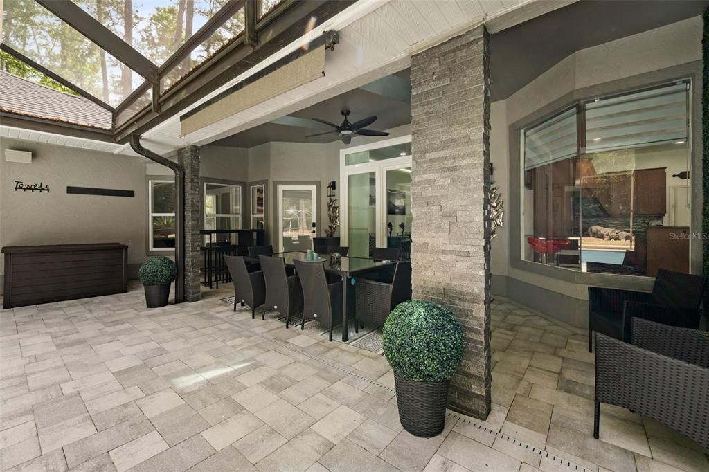 En Venta: $1,189,000 (5 camas, 5 baños, 4168 Pies cuadrados)
