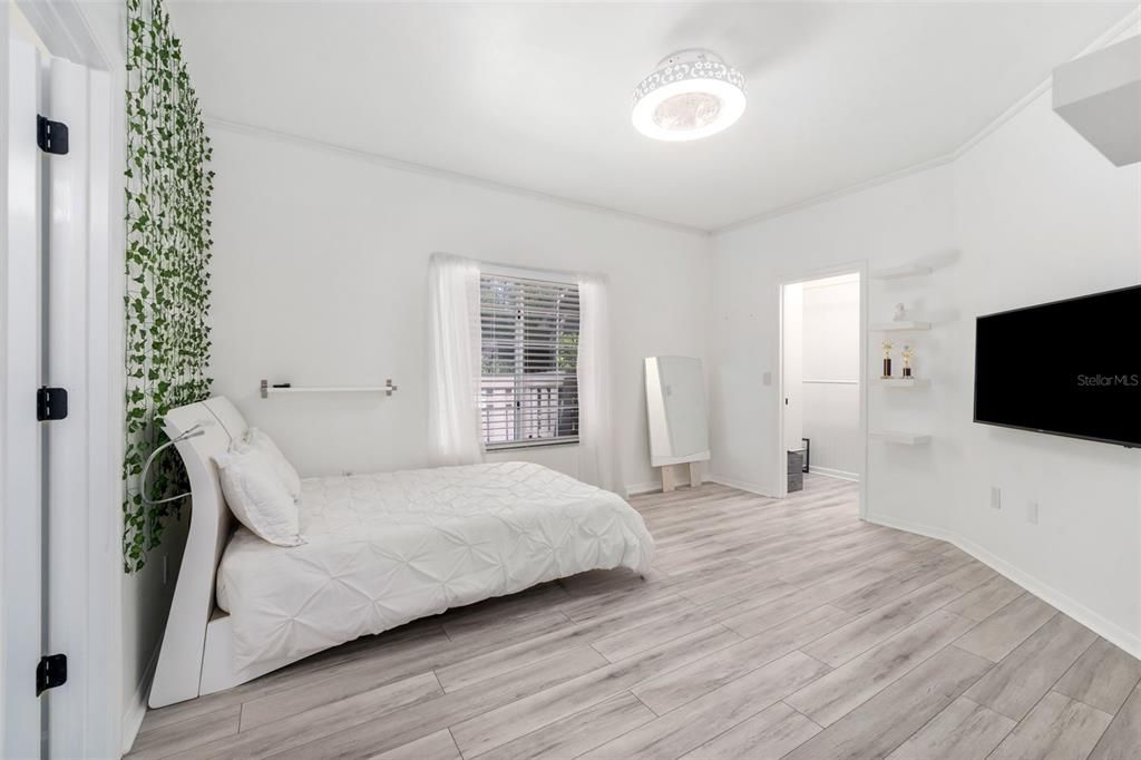 En Venta: $1,189,000 (5 camas, 5 baños, 4168 Pies cuadrados)