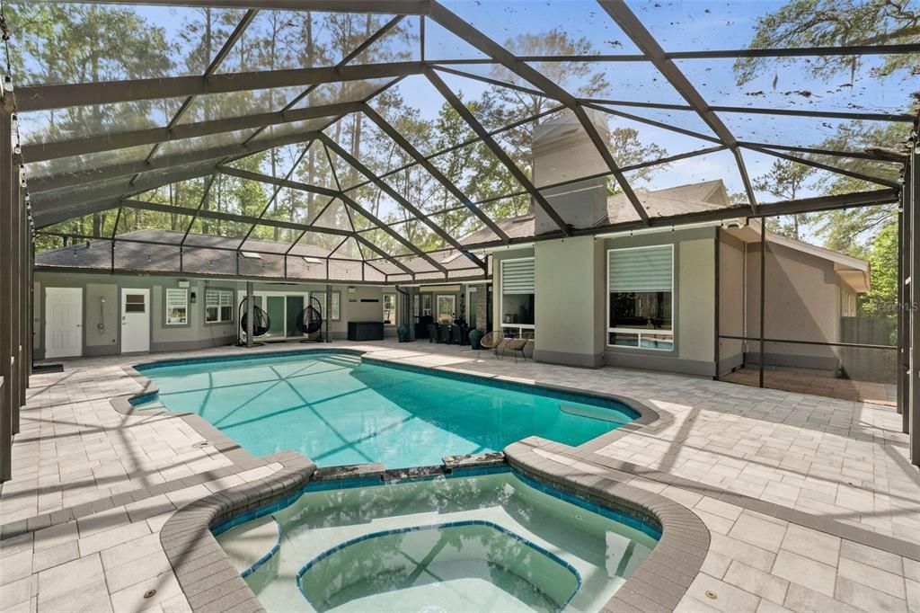 En Venta: $1,189,000 (5 camas, 5 baños, 4168 Pies cuadrados)