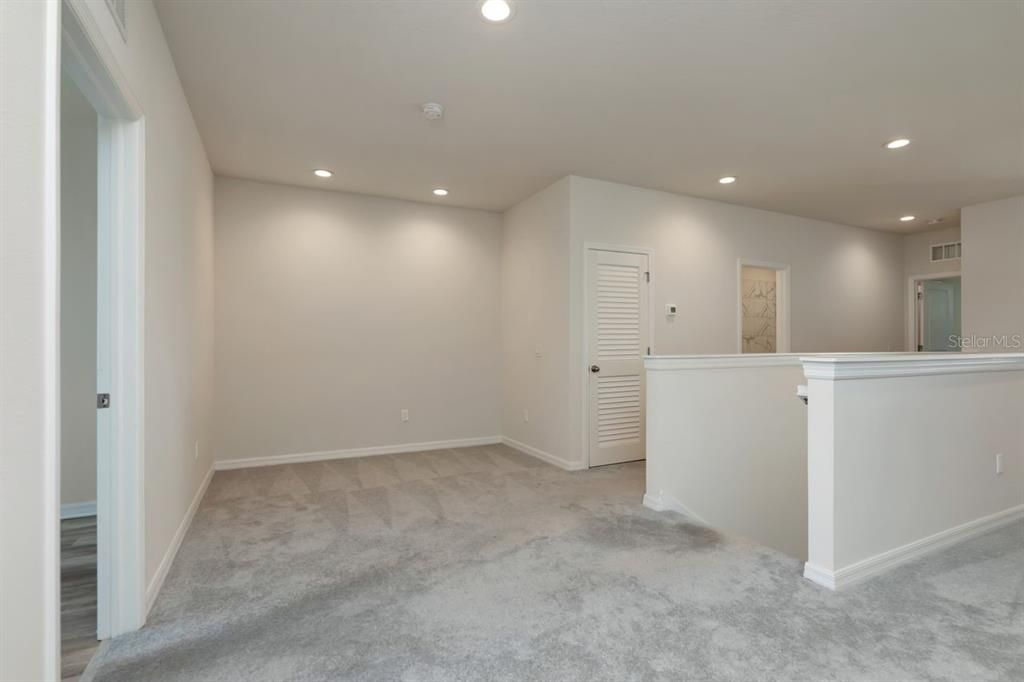 For Sale: $449,900 (3 beds, 2 baths, 2262 Square Feet)
