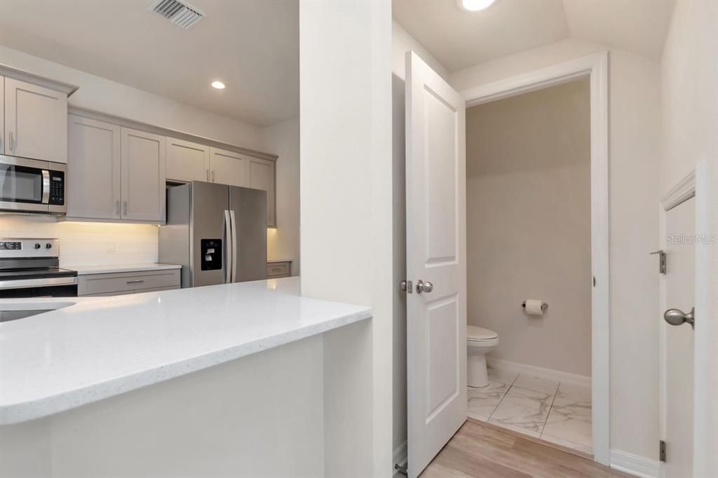 For Sale: $449,900 (3 beds, 2 baths, 2262 Square Feet)