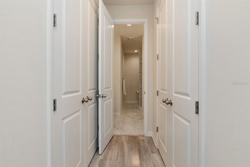 For Sale: $449,900 (3 beds, 2 baths, 2262 Square Feet)