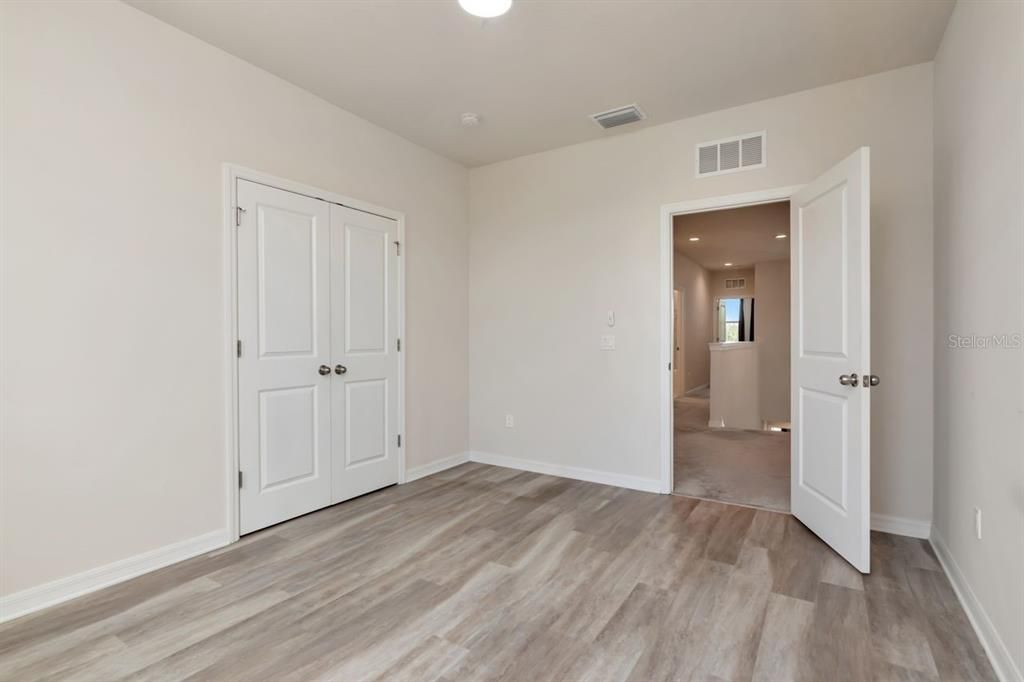 For Sale: $449,900 (3 beds, 2 baths, 2262 Square Feet)