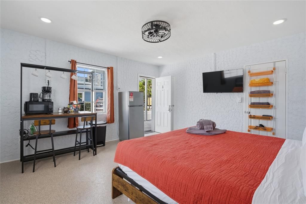 For Sale: $5,700,000 (0 beds, 0 baths, 5301 Square Feet)