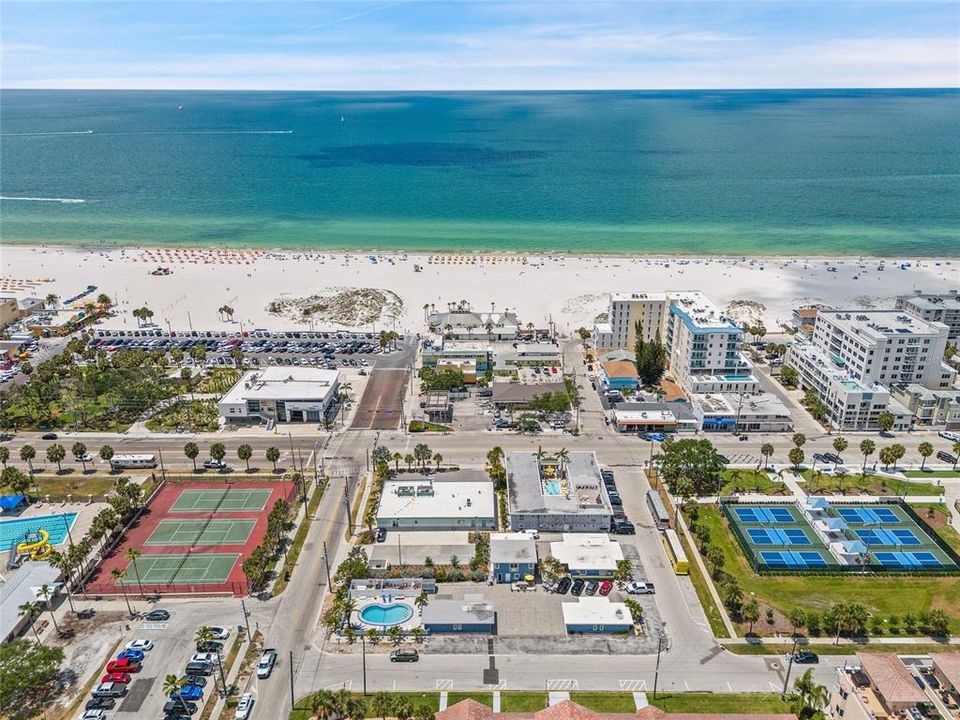For Sale: $5,700,000 (0 beds, 0 baths, 5301 Square Feet)