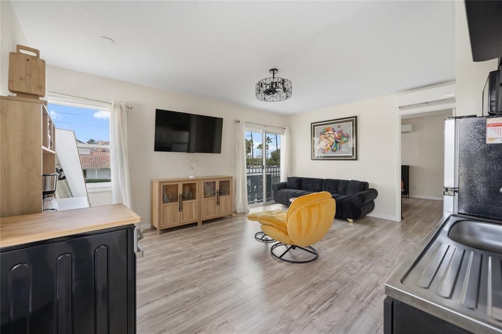For Sale: $5,700,000 (0 beds, 0 baths, 5301 Square Feet)