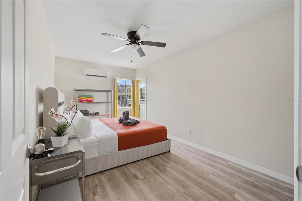 For Sale: $5,700,000 (0 beds, 0 baths, 5301 Square Feet)