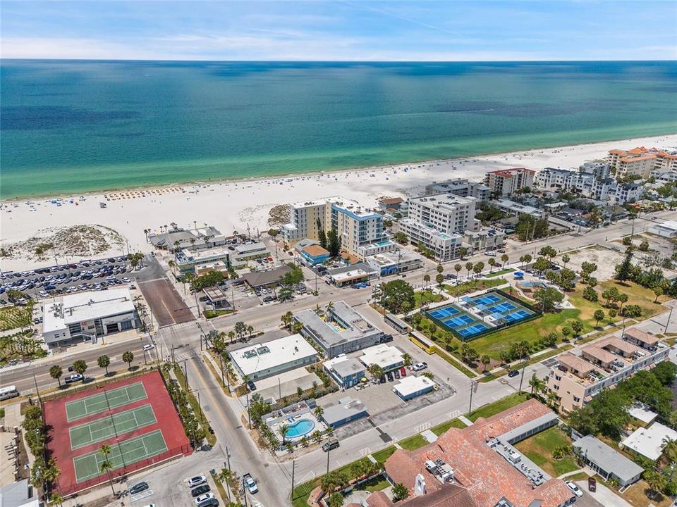 For Sale: $5,700,000 (0 beds, 0 baths, 5301 Square Feet)