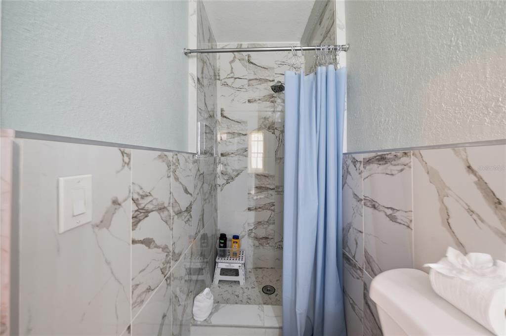 For Sale: $5,700,000 (0 beds, 0 baths, 5301 Square Feet)