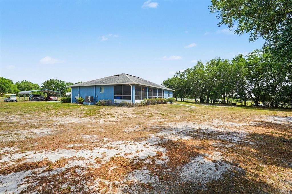 For Sale: $550,000 (3 beds, 2 baths, 1760 Square Feet)